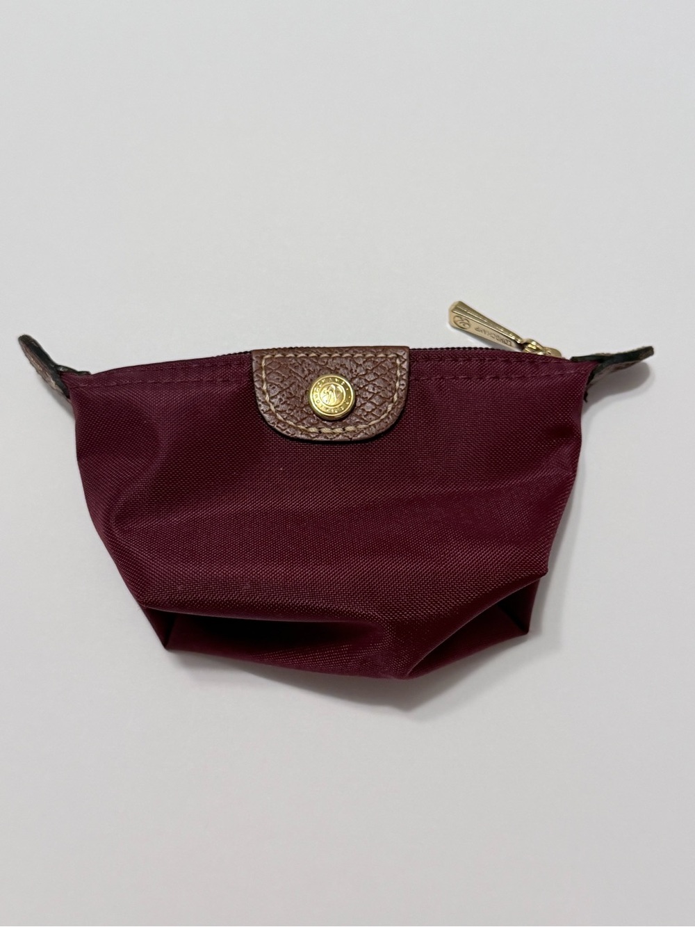Longchamp Le Pliage Burgundy Nylon Coin purse with Brown Trim - Picture 2 of 9